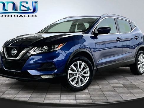 Used 2021 Nissan Rogue Sport SV w/ Technology Package image 1