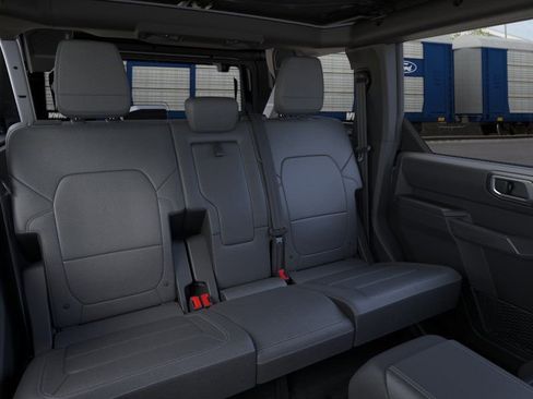 New 2026 Ford Bronco Outer Banks AWD/4WD image 12
