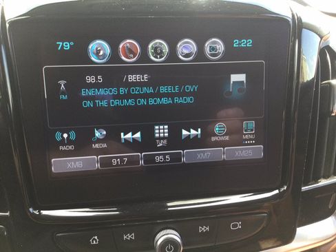Used 2018 Chevrolet Traverse High Country AWD/4WD image 35