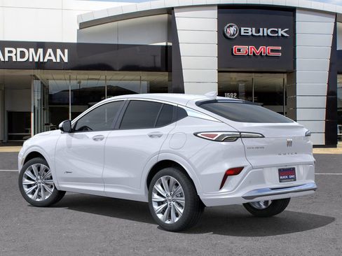 New 2026 Buick Envista Avenir image 3