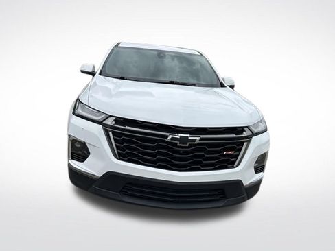 Used 2023 Chevrolet Traverse RS w/ LPO, Floor Liner Package AWD/4WD image 9