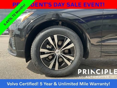 Certified 2025 Volvo XC60 B5 Core image 10