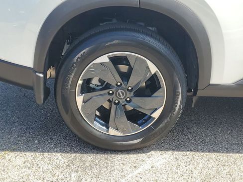 New 2026 Nissan Rogue SV image 5