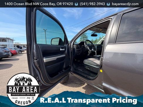Used 2017 Toyota Tundra SR5 w/ TRD Off Road Package AWD/4WD image 10