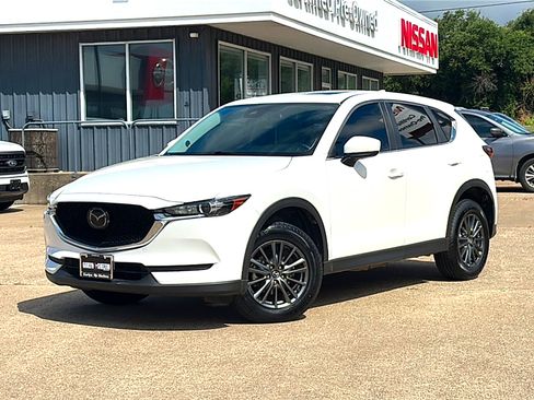 Used 2020 MAZDA CX-5 Touring FWD image 2