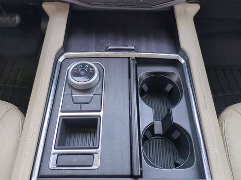 Used 2022 Ford Expedition Max Platinum RWD image 22