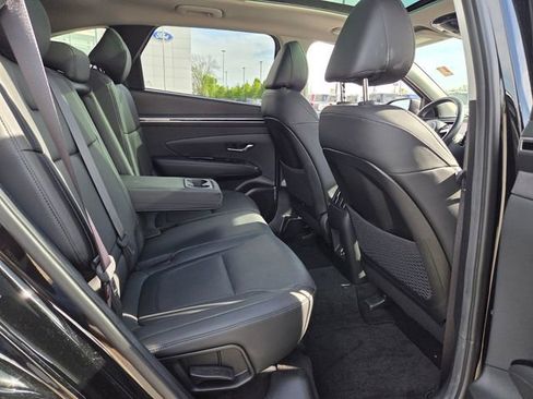 Used 2023 Hyundai Tucson Limited FWD image 13