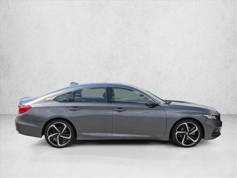 Used 2019 Honda Accord Sport image 4
