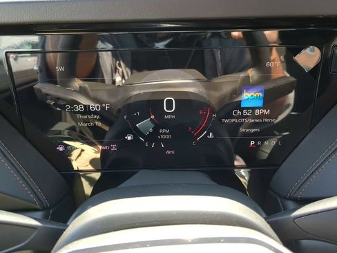 New 2026 GMC Yukon XL AT4 w/ AT4 Premium Package AWD/4WD image 18