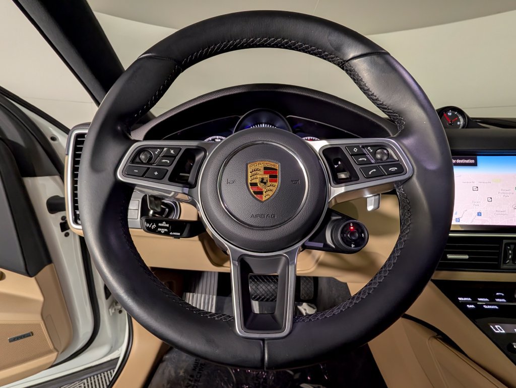 Used 2022 Porsche Cayenne Platinum Edition AWD/4WD image 33