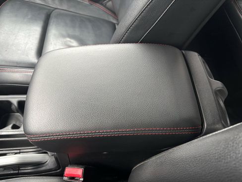 Used 2021 Jeep Wrangler Unlimited Rubicon w/ Xtreme Recon 35" Tire Package image 28