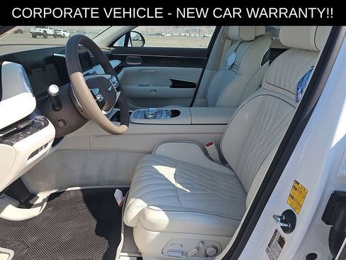 Used 2026 Genesis G90 3.5T AWD/4WD image 5