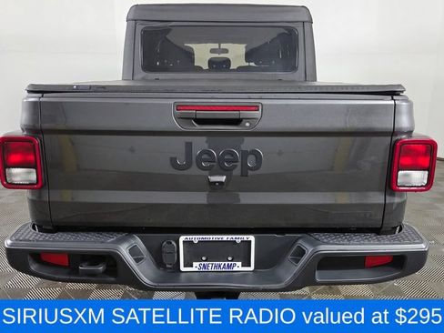 Used 2021 Jeep Gladiator Sport w/ Trailer Tow Package AWD/4WD image 8