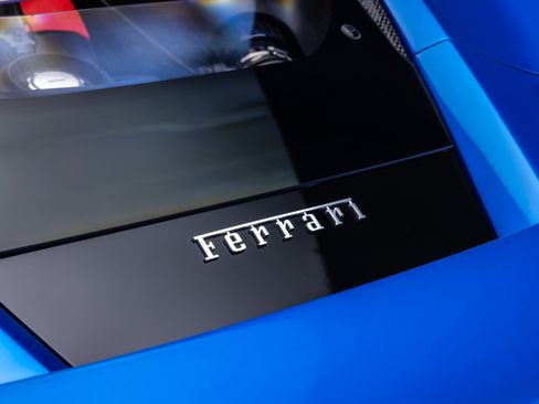 Certified 2021 Ferrari F8 Tributo RWD image 33