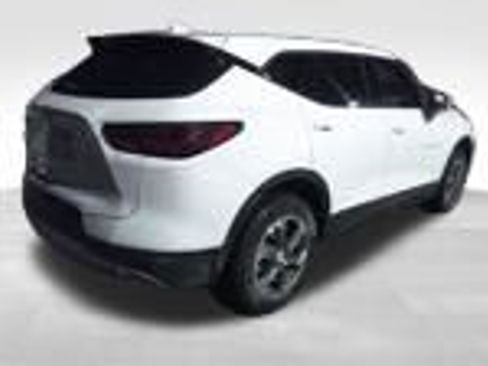 Used 2025 Chevrolet Blazer LT image 30