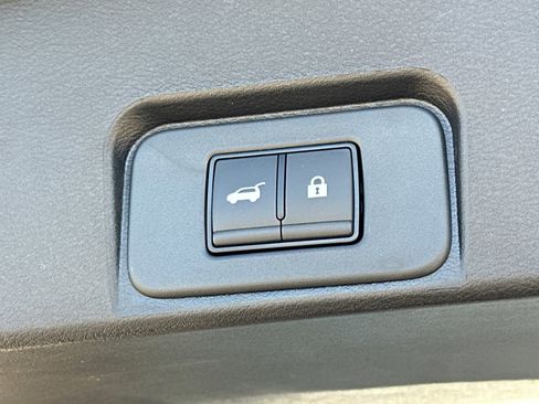 New 2026 Nissan Rogue SV image 19