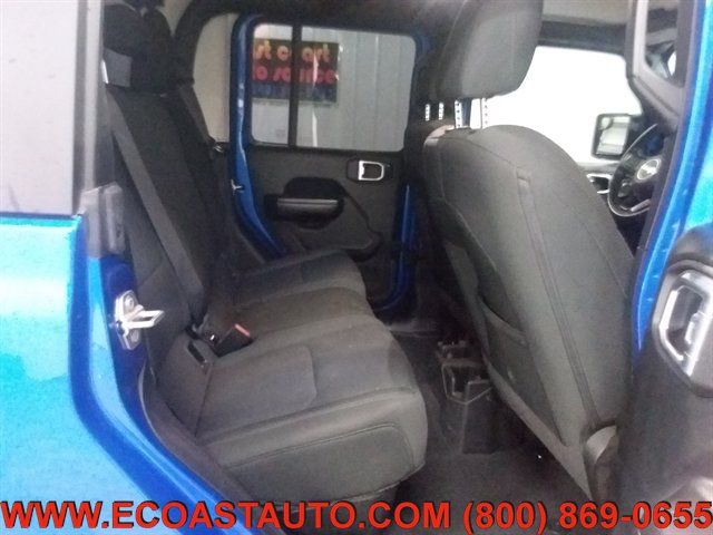 Used 2021 Jeep Gladiator Sport AWD/4WD image 14