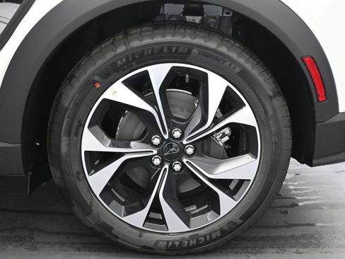 New 2026 Ford Mustang Mach-E Select RWD image 19