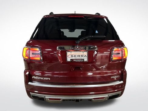 Used 2015 GMC Acadia Denali image 4