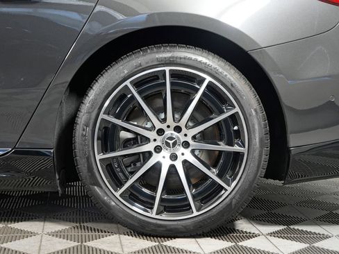 Used 2025 Mercedes-Benz EQS 580 4MATIC Sedan image 10