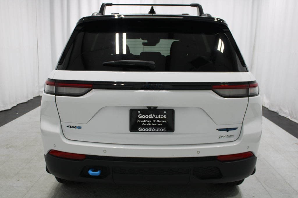 Used 2022 Jeep Grand Cherokee Trailhawk AWD/4WD image 6