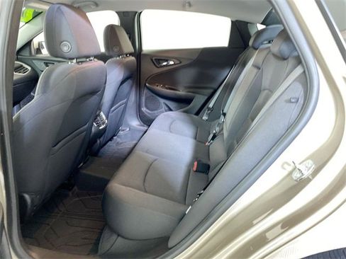 Used 2022 Chevrolet Malibu LT image 28
