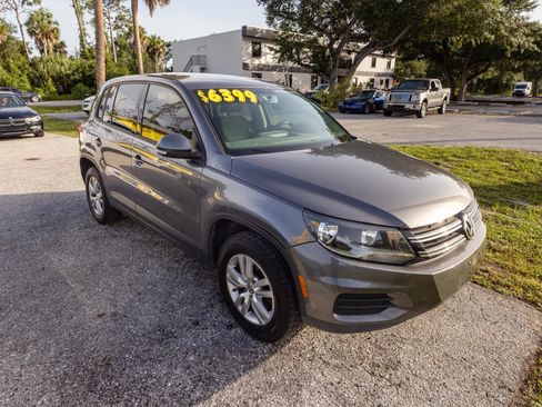 Used 2014 Volkswagen Tiguan S AWD/4WD image 4