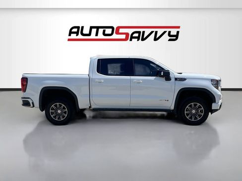 Used 2024 GMC Sierra 1500 AT4 w/ AT4 Premium Package AWD/4WD image 1
