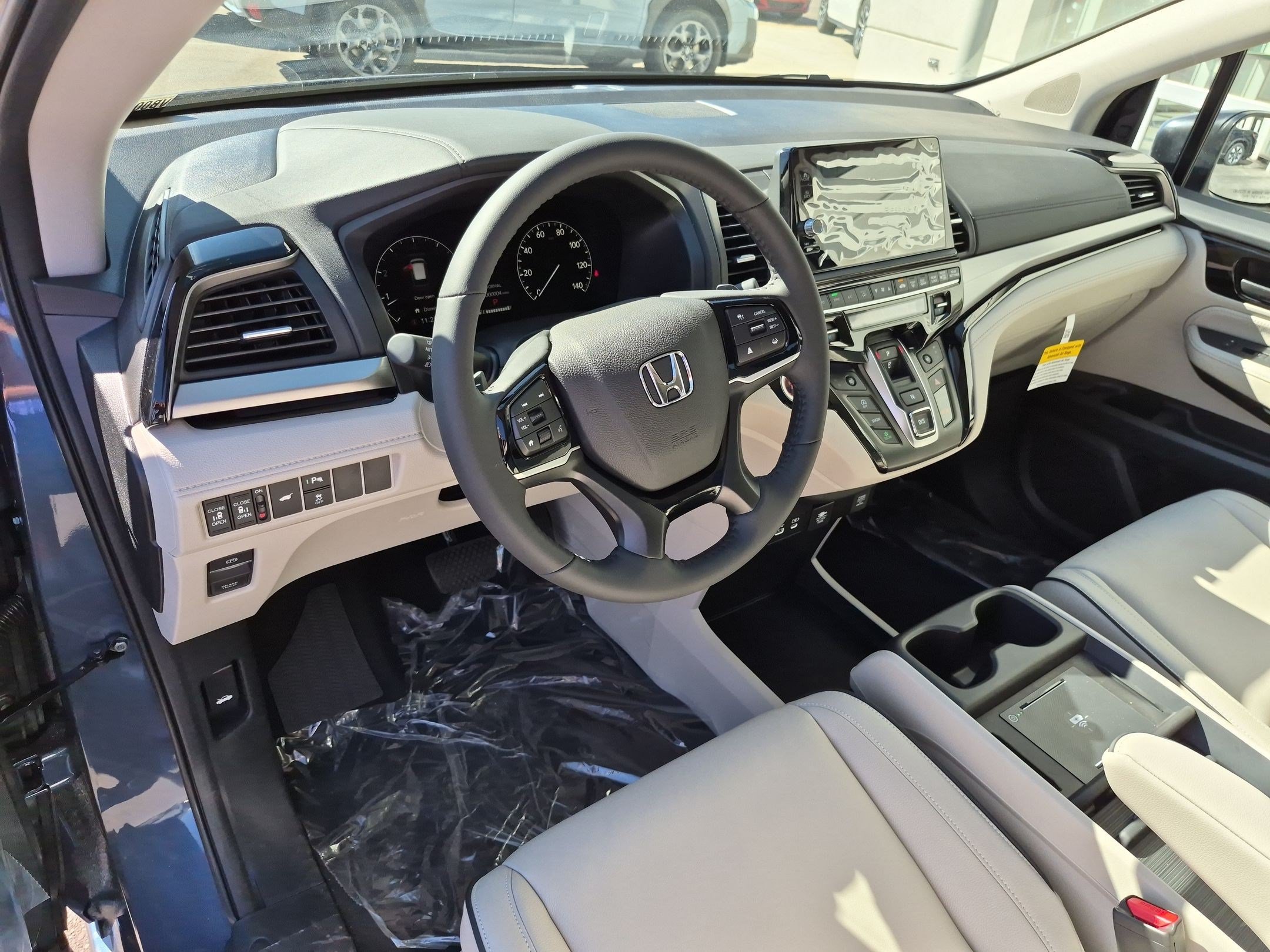 New 2027 Honda Odyssey Touring image 11