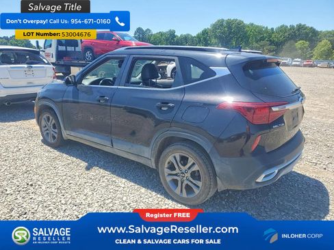 Used 2021 Kia Seltos S FWD image 3