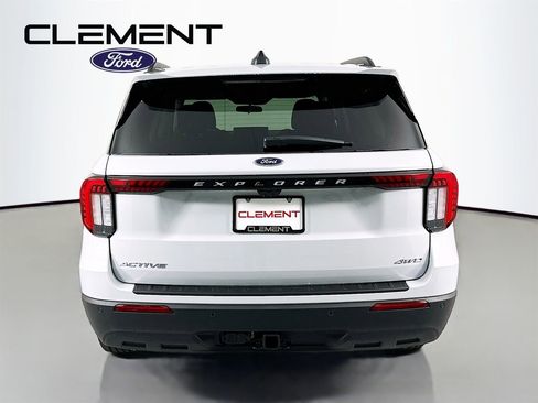 New 2026 Ford Explorer Active AWD/4WD image 7
