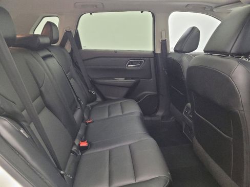 Used 2021 Nissan Rogue SV w/ Premium Package AWD/4WD image 19