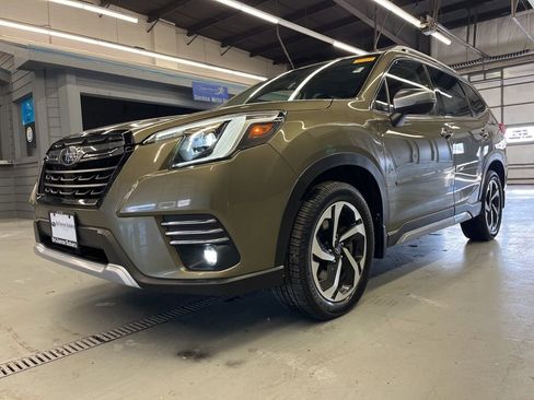 Certified 2023 Subaru Forester Touring w/ Popular Package #3 image 6