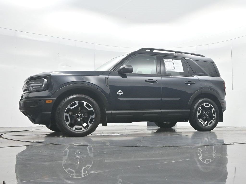 Used 2022 Ford Bronco Sport Outer Banks w/ Tech Package AWD/4WD image 39
