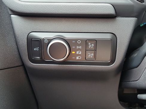 Used 2025 Ford Escape ST-Line w/ Tech Pack #1 AWD/4WD image 26