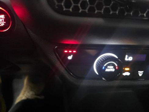 Used 2025 Honda HR-V Sport image 22