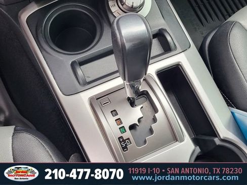 Used 2018 Toyota 4Runner SR5 Premium AWD/4WD image 23