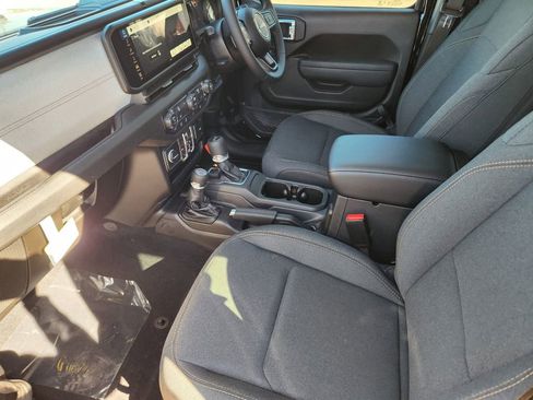 New 2026 Jeep Wrangler Unlimited Sport AWD/4WD image 10