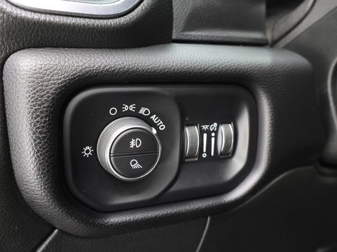 Used 2022 RAM 3500 Laramie image 43