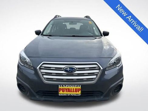 Used 2017 Subaru Outback 2.5i image 2