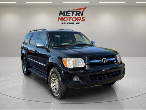 Used 2007 Toyota Sequoia Limited image 3
