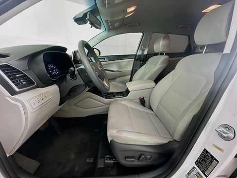 Used 2019 Hyundai Tucson Value FWD image 13