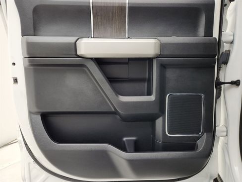 Used 2021 Ford F250 Lariat w/ Lariat Ultimate Package image 31