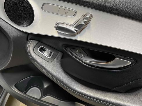 Used 2021 Mercedes-Benz C 300 Sedan image 35
