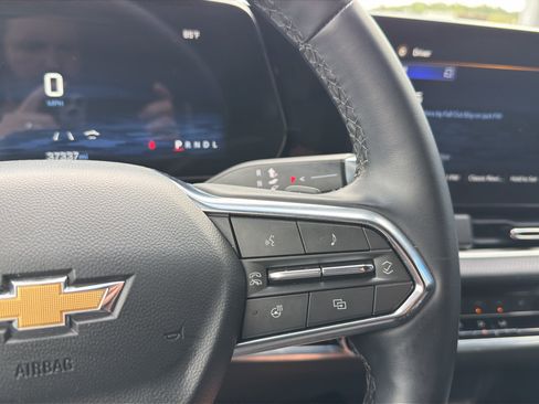 Certified 2026 Chevrolet Equinox LT FWD image 28
