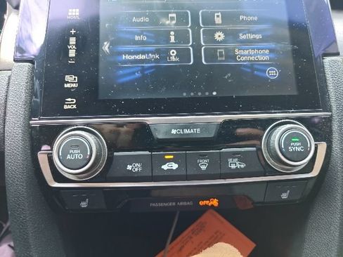 Used 2017 Honda Civic EX-L image 11