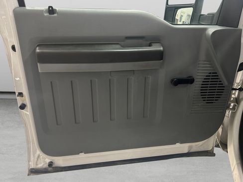 Used 2013 Ford F350 XL RWD image 15