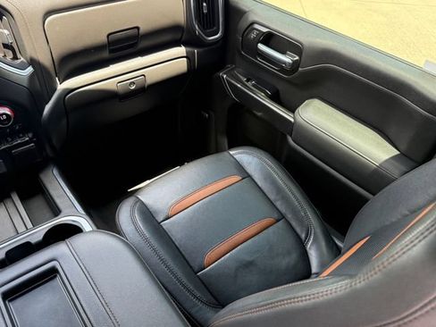 Used 2022 GMC Sierra 2500 AT4 w/ AT4 Preferred Package AWD/4WD image 26