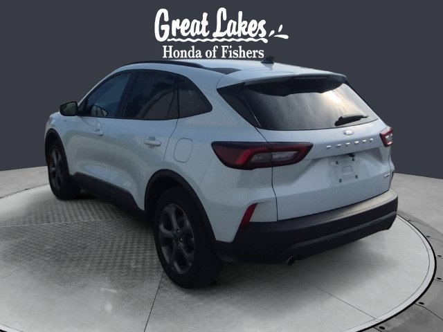 Used 2025 Ford Escape ST-Line Select AWD/4WD image 3