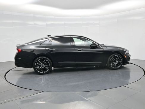 Used 2024 Kia K5 GT w/ GT1 Package image 17